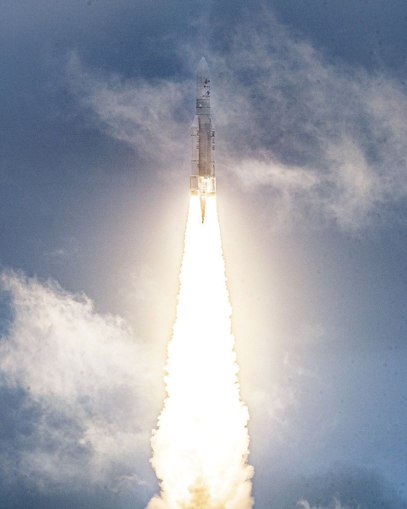 Telescopio Roman de la NASA despega para mapear el universo