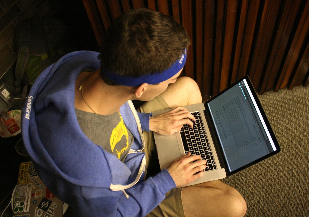 IA china gratuita gana competencia élite de hacking