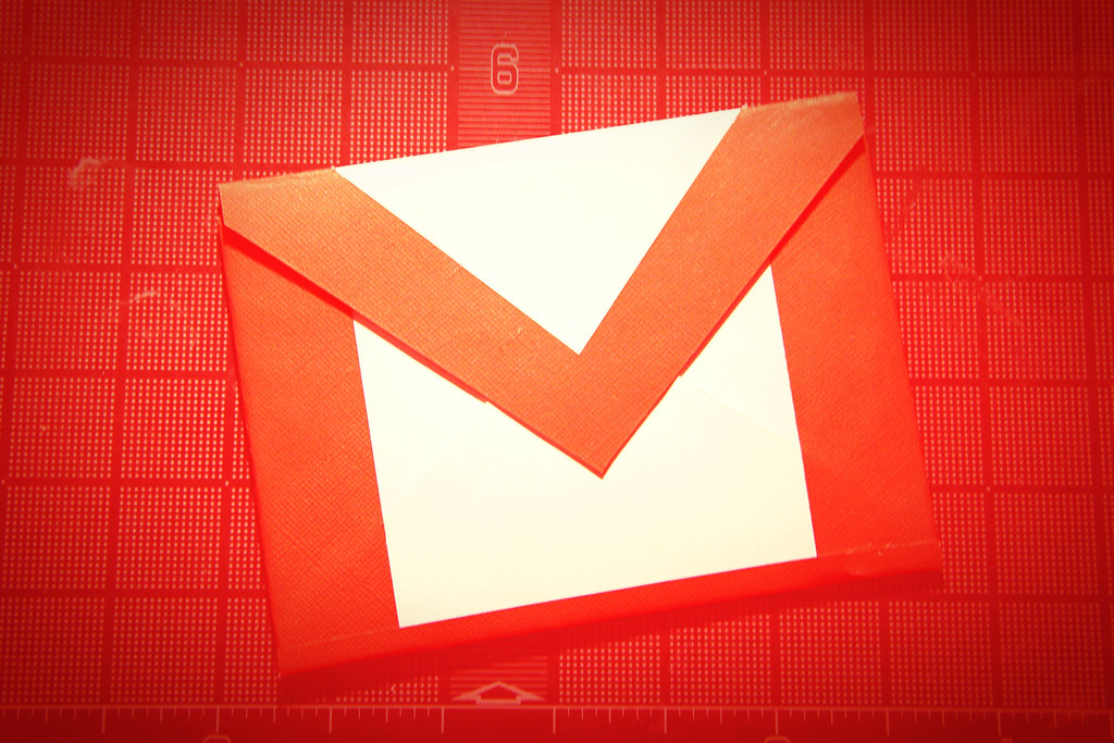 Gen Z no sabe cómo mandar una carta, dicen trabajadores postales
