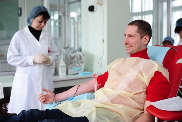 Cruz Roja de Tailandia usa Halloween para donar sangre