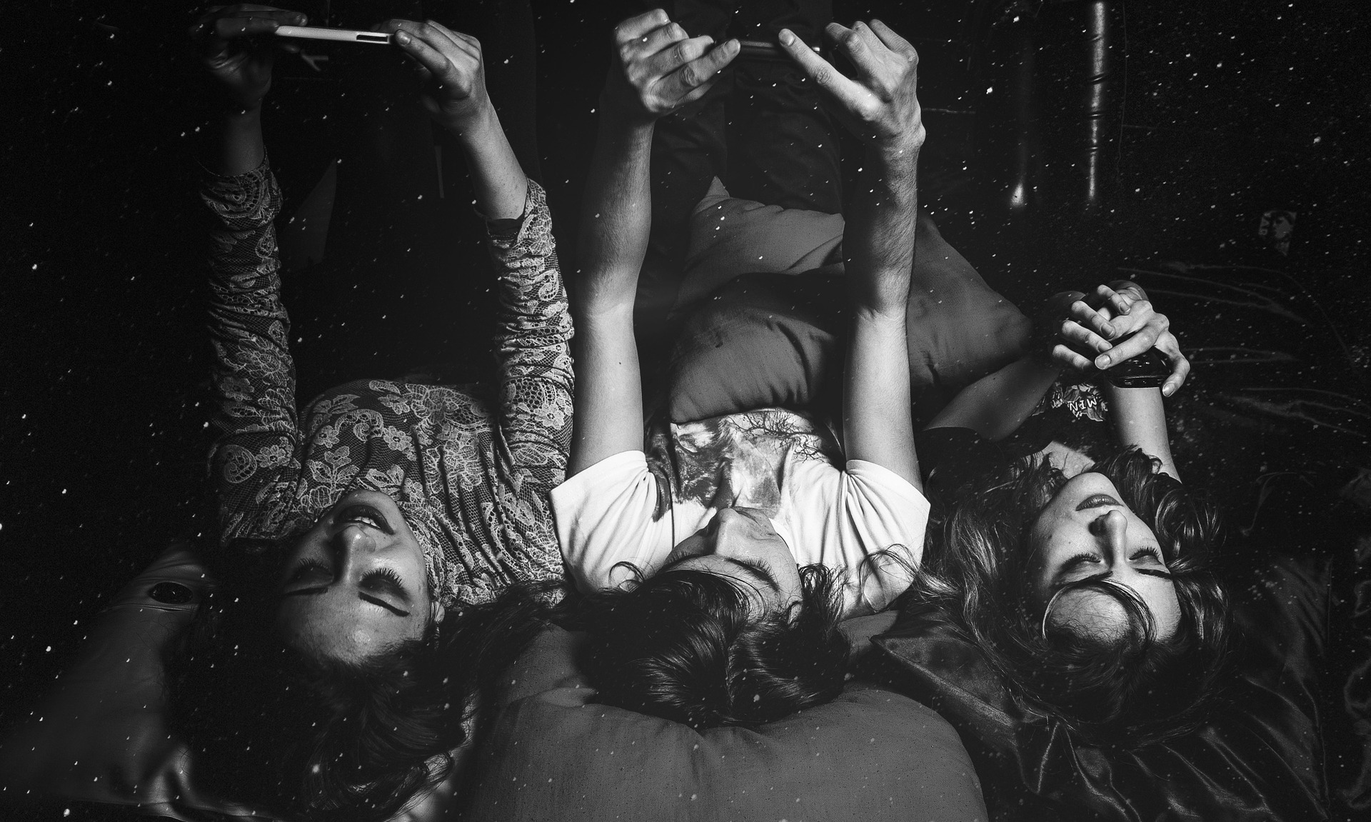 Ex influencers revelan el lado oscuro de vivir de las redes