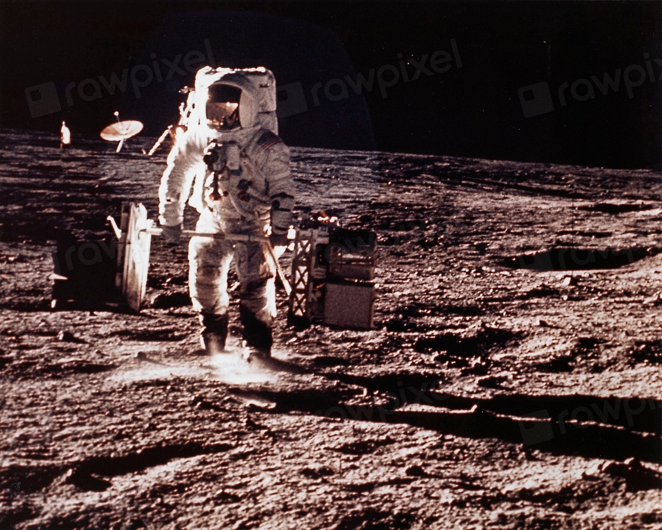 Estados Unidos y China-Rusia compiten por reactores en la Luna